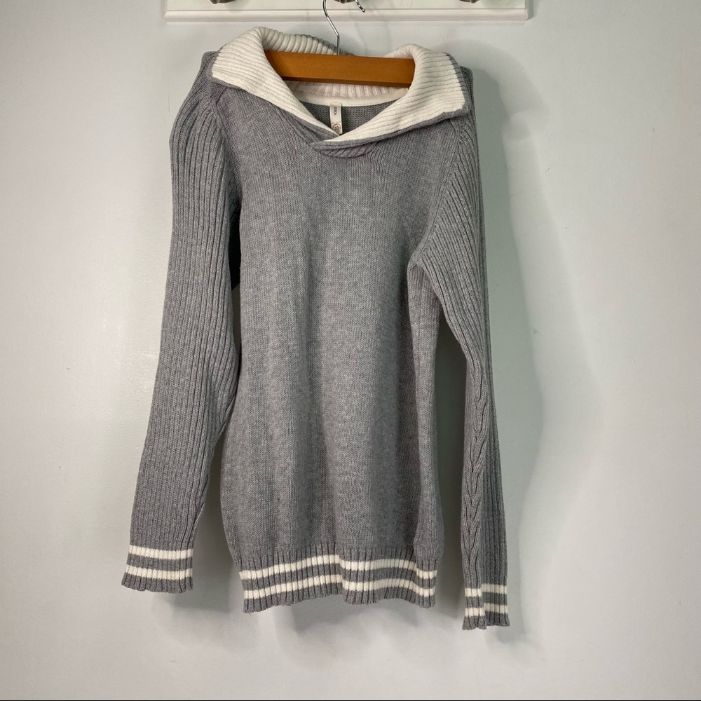 Nevada Boys Grey Knit Pull Over Sweater Med 10-12